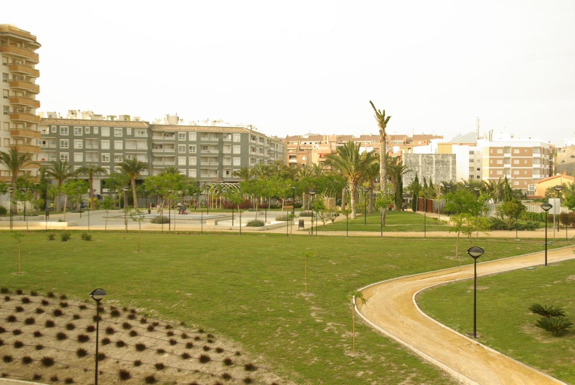 Exclusive Penthouse Pool & Beach - Lovely For Families - Los Pinos Residential El Campello Zewnętrze zdjęcie